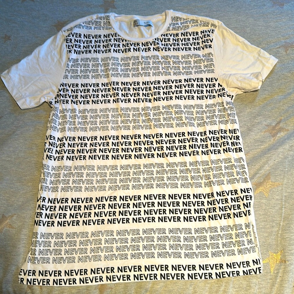 Bershka Black and White T-shirt